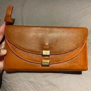 Chloe Brown and Gold Leather Wallet B4PY16 code authentic